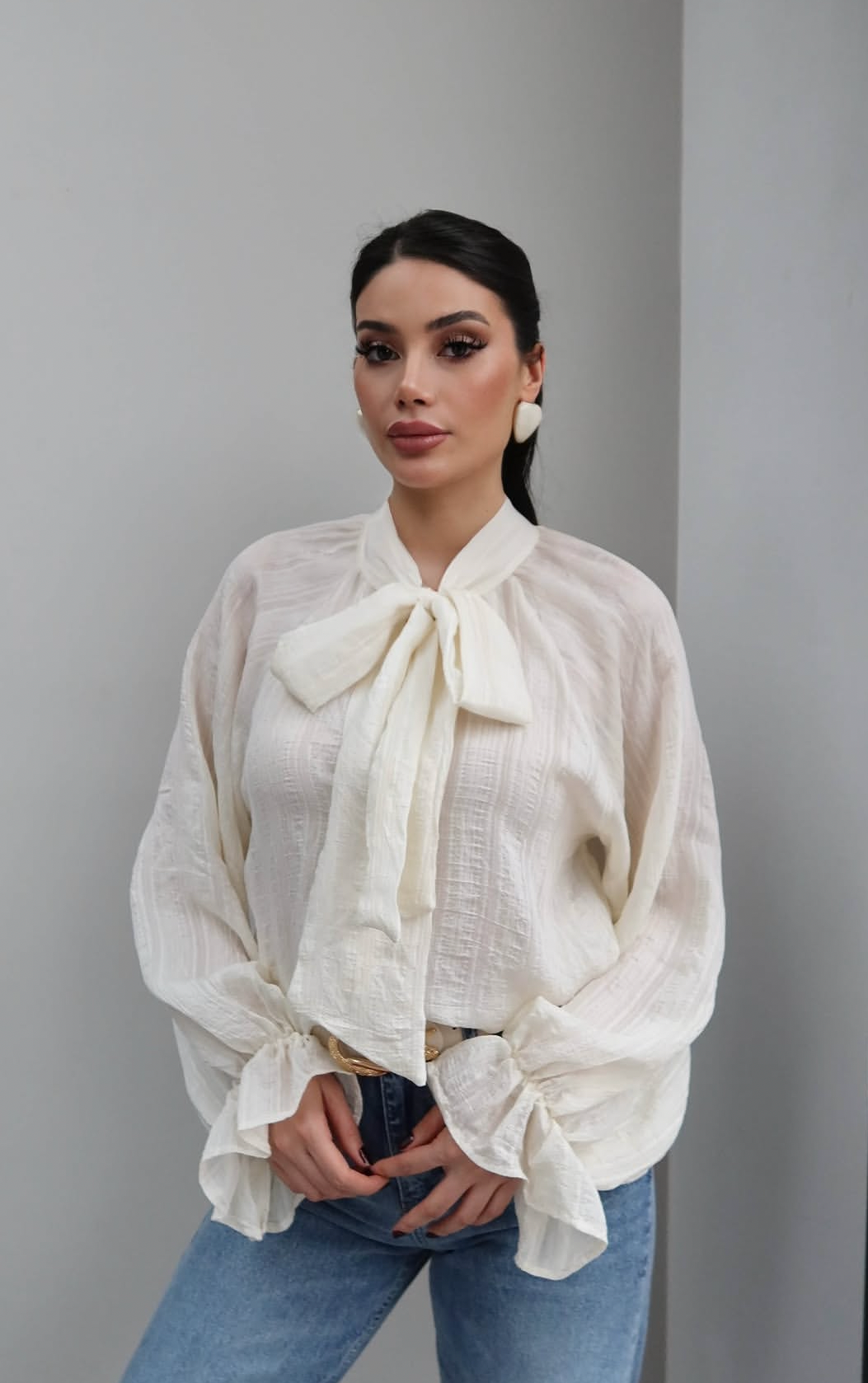 Bow tie chic top