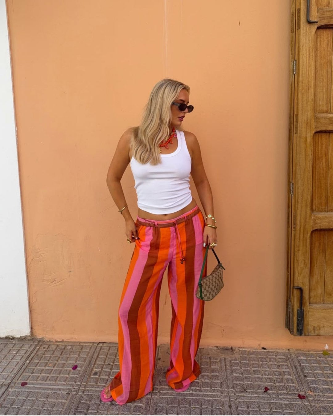 Pants pink and red