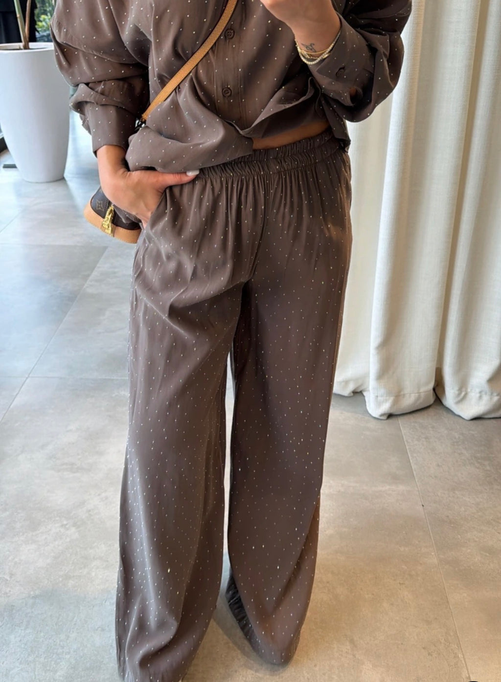 color_Brown