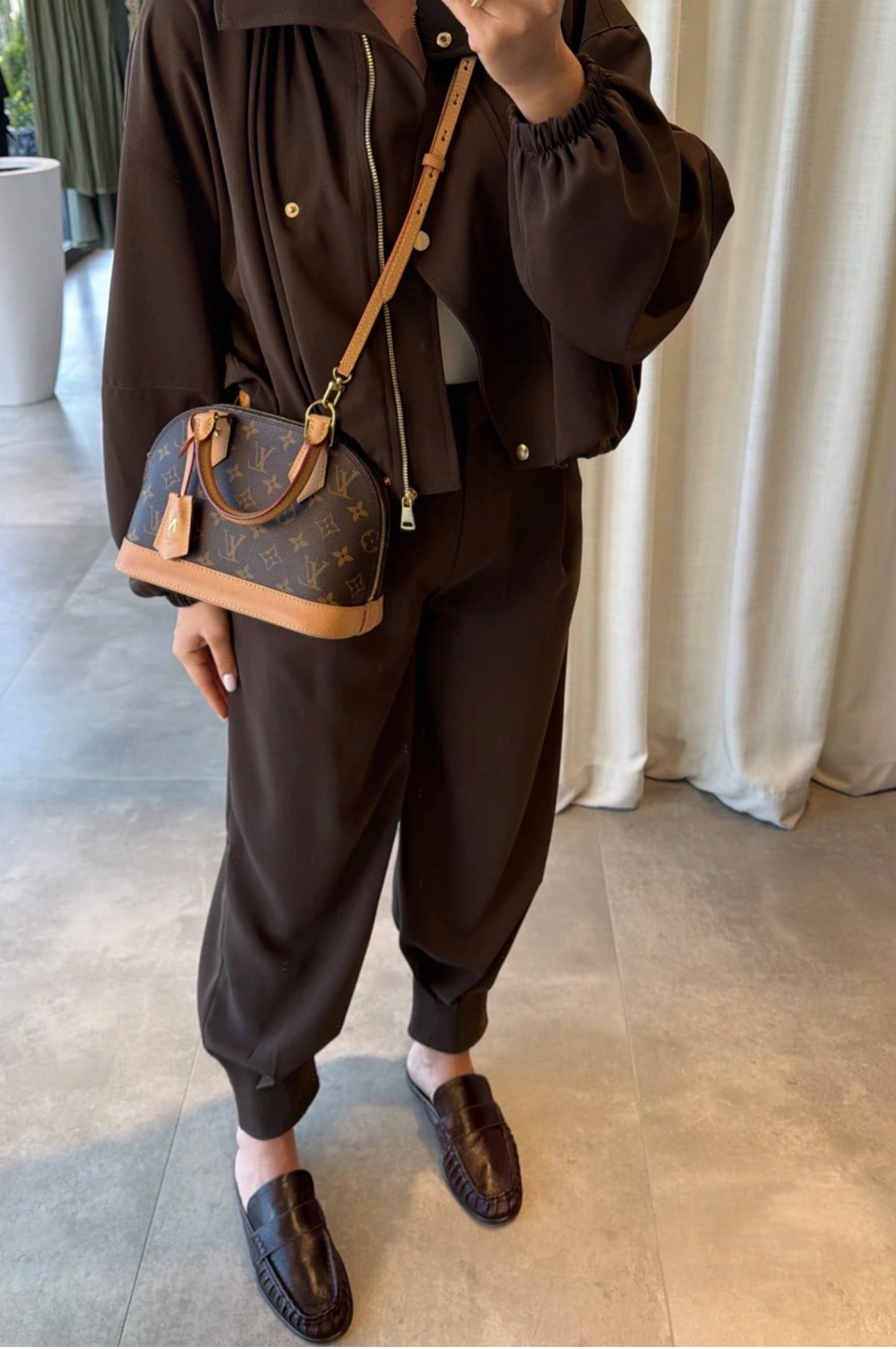color_Brown