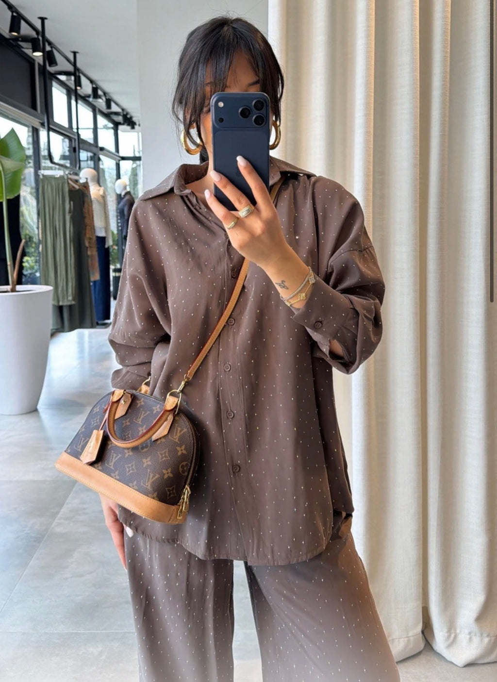 color_Brown