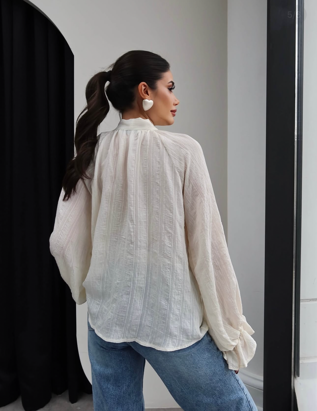 Bow tie chic top