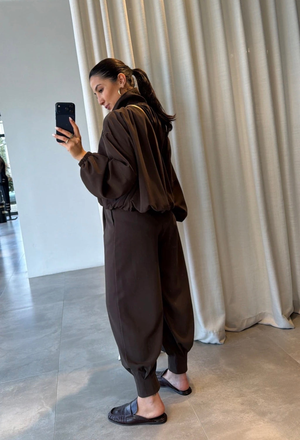 color_Brown