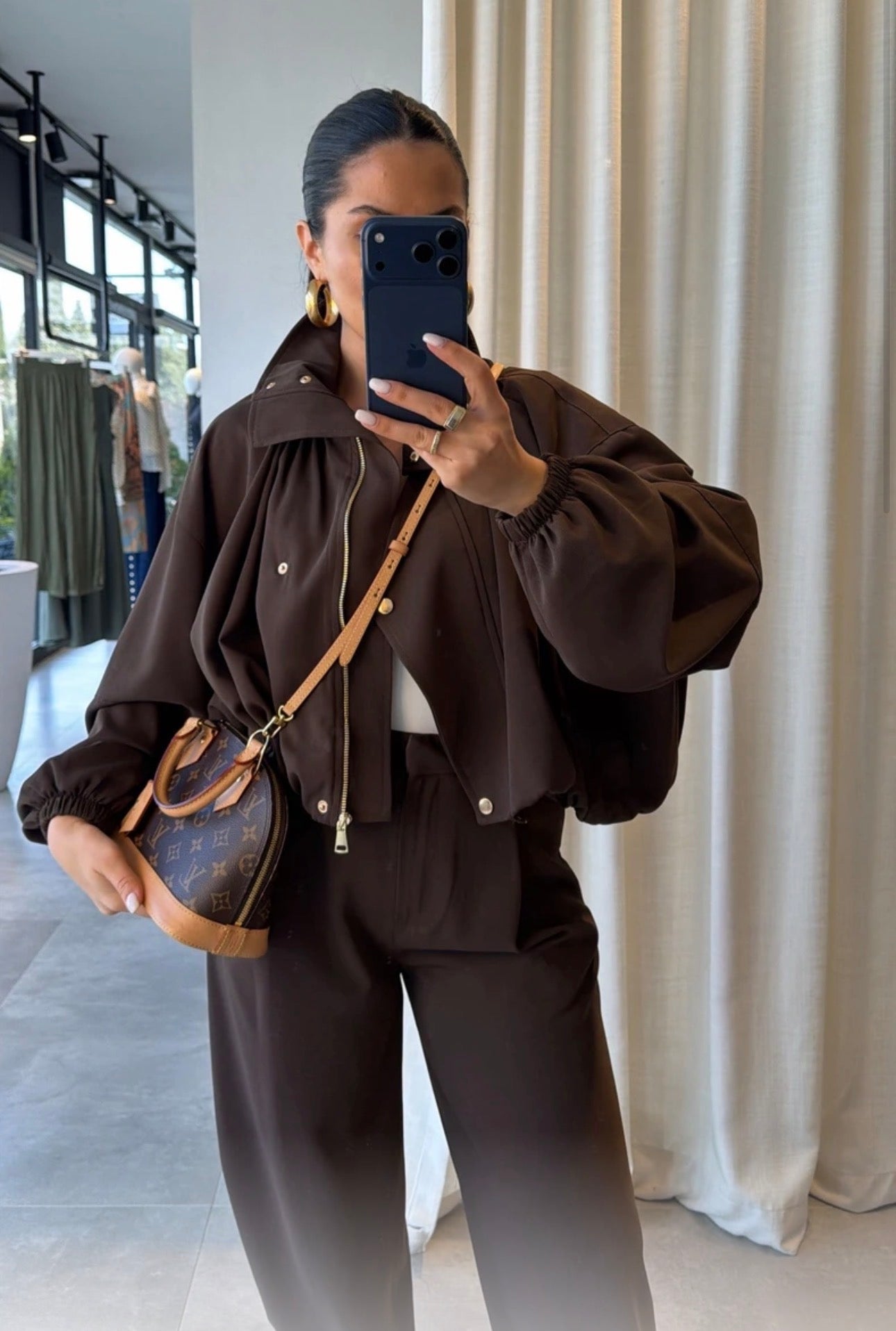 color_Brown