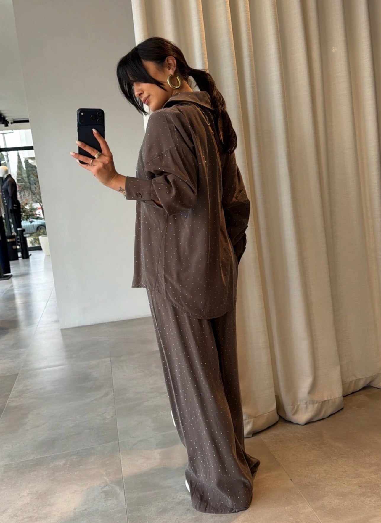 color_Brown