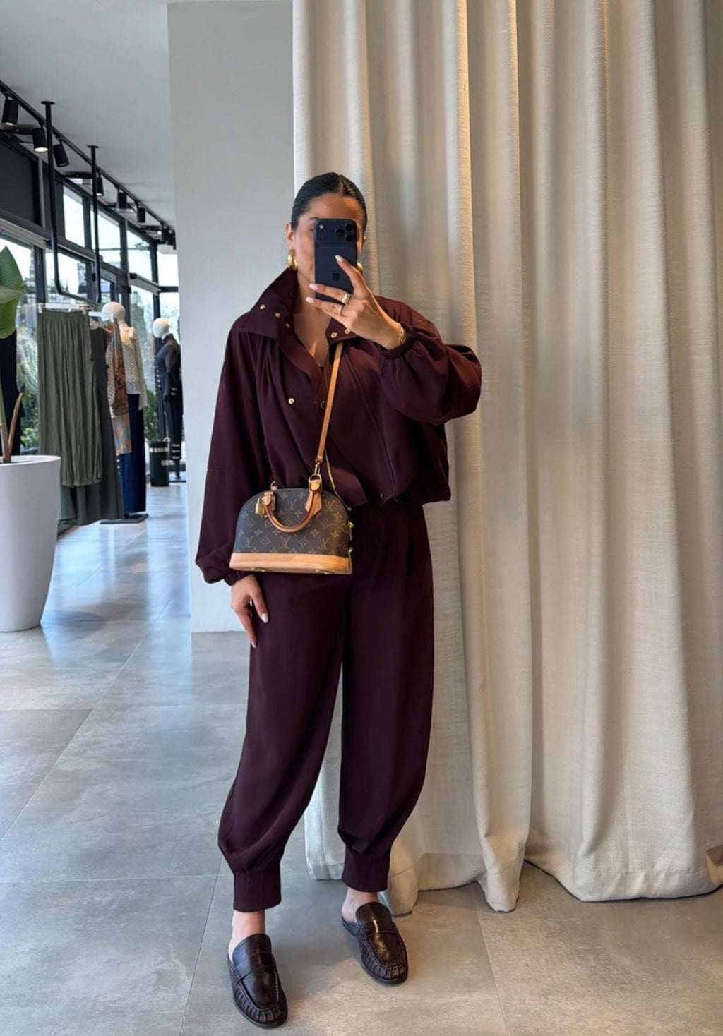 color_Burgundy